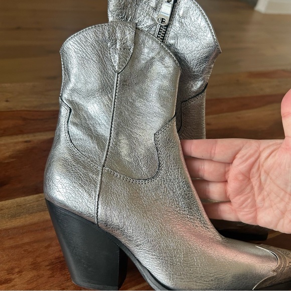 New Free People Brayden Silver Western Metallic Toe Boots - Picture 10 of 10